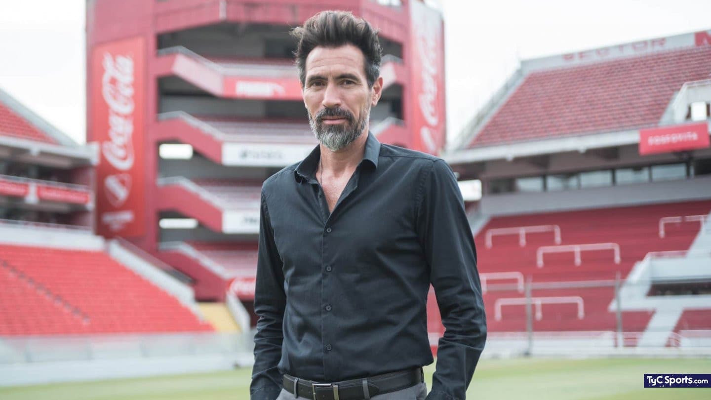 Eduardo Domínguez dejó de ser el entrenador de Independiente