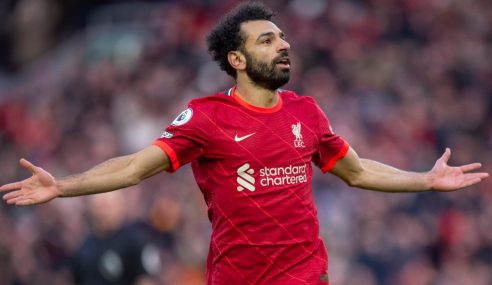 Salah paso a ser el jugador mejor pago del mundo
