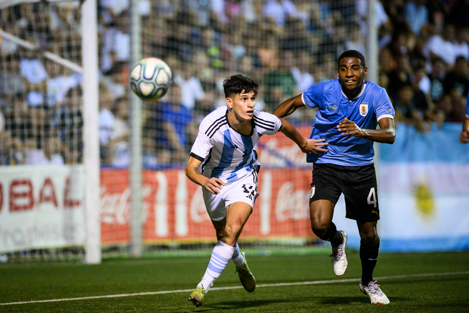 Argentina goleó a Uruguay en la final del torneo COTIF