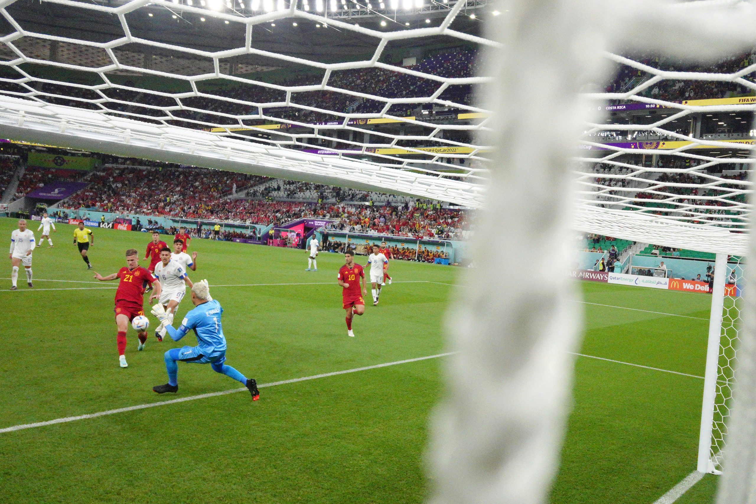 España dio una exhibición en su debut y goleó a Costa Rica por el grupo E