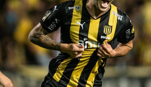 Por una cabeza: Peñarol 1-0 River