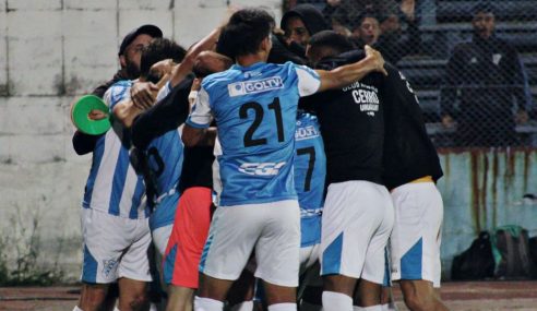 Cerro le ganó 2-0 a Fénix en el Tróccoli