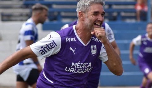Defensor Sporting goleó 3-0 a Cerro Largo en el Ubilla de Melo y le sacó el invicto