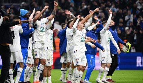 Francia: Olympique Marsella le ganó de visitante a Rennes y es único escolta de PSG a 8 puntos