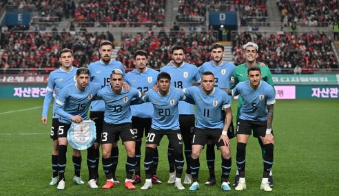 ¿La AUF “eligió las pintas” para el debut de Marcelo Bielsa con Uruguay?
