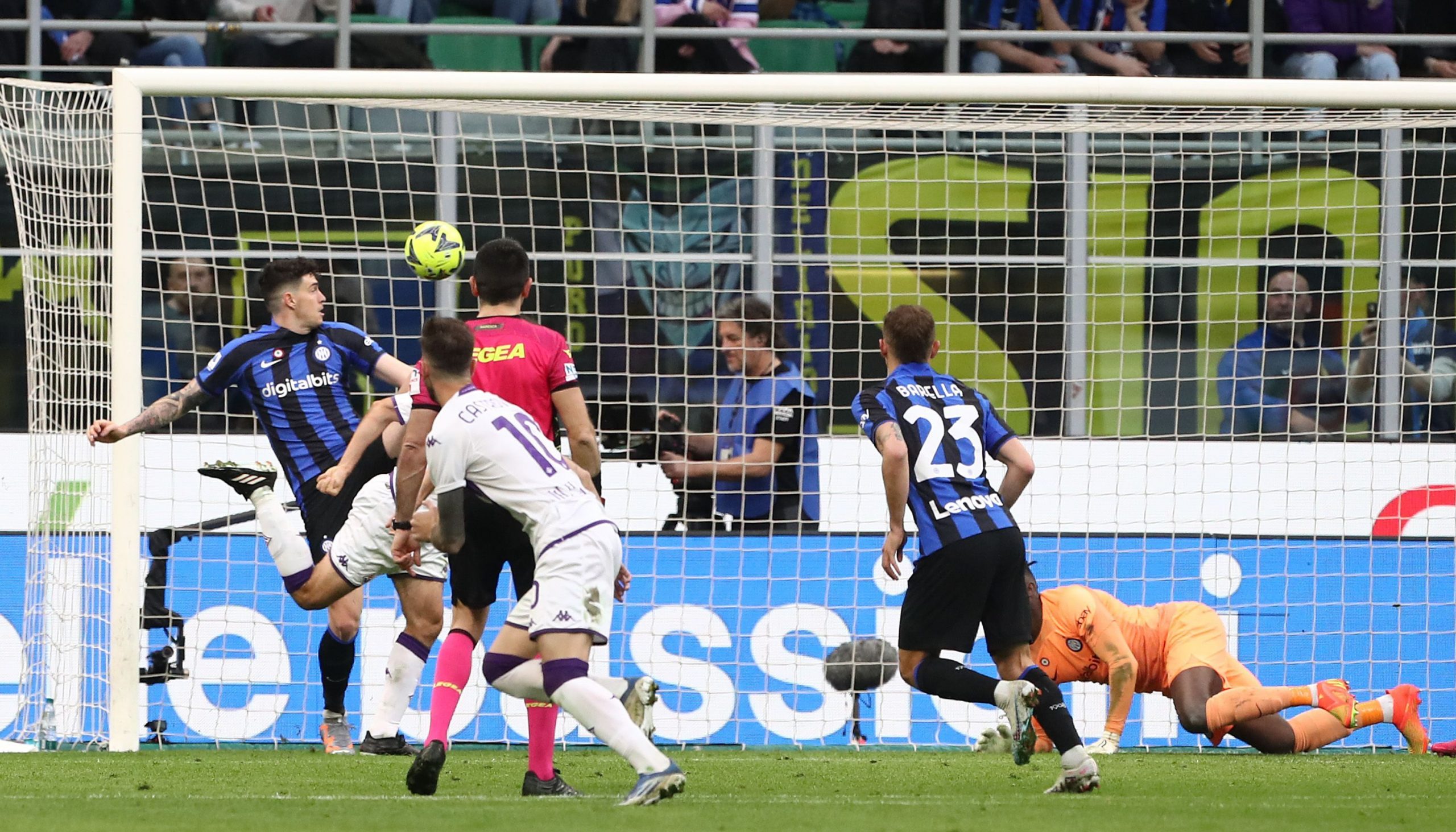 Italia: Se cae el Inter de Milán, perdió de local ante Fiorentina