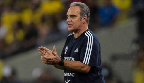 “Bielsa a nivel de clubes ha mostrado un gran poder de adaptabilidad. Ojalá le vaya muy bien, si le va bien a él nos irá bien a todos”.