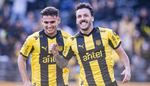 Peñarol 1-1 Wanderers.  El campeón deja puntos y le da la chance a Nacional de descontar