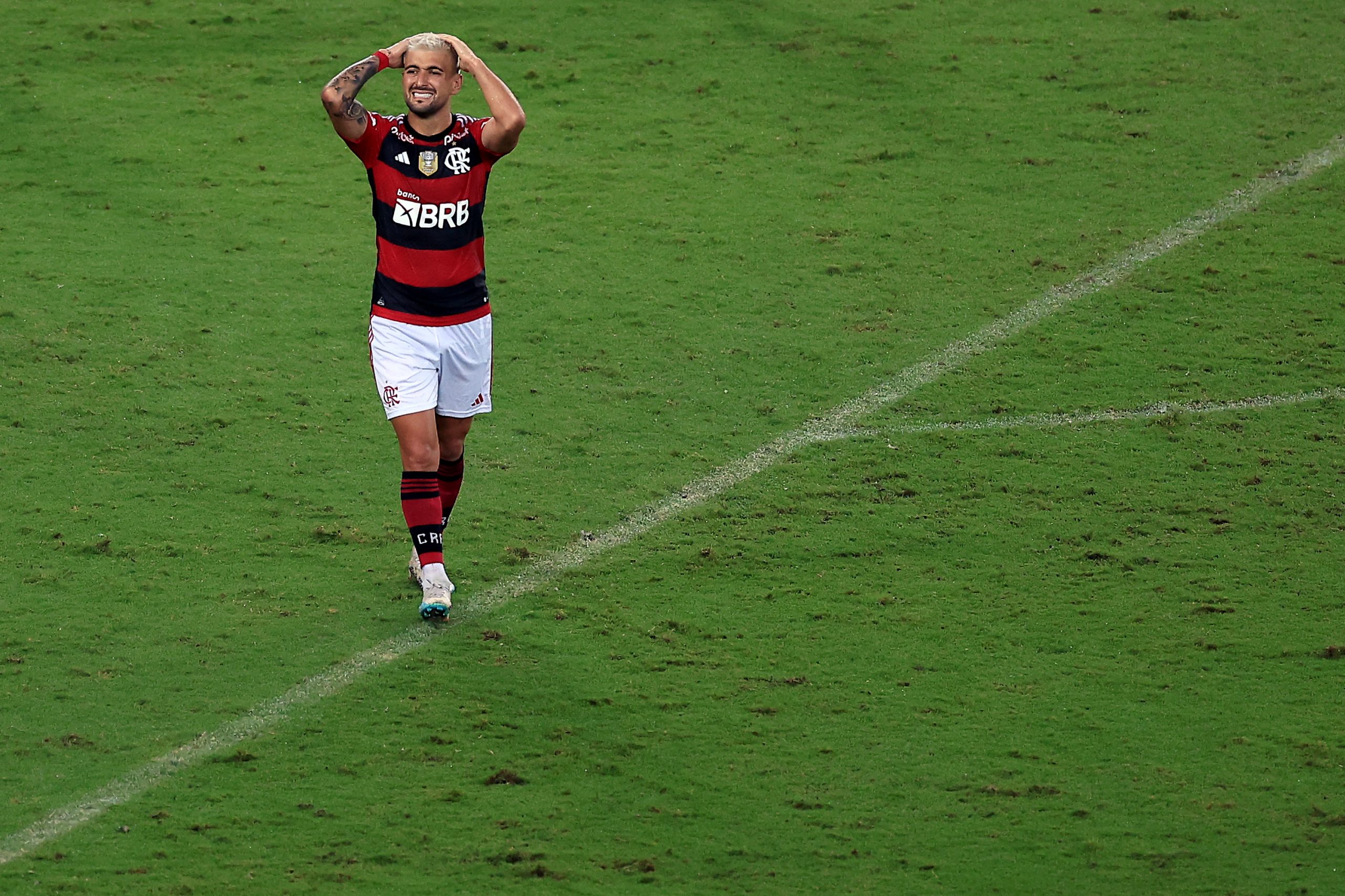 Brasileirao: Recuperado Giorgian titular en Flamengo, vuelve Suárez hoy de titular