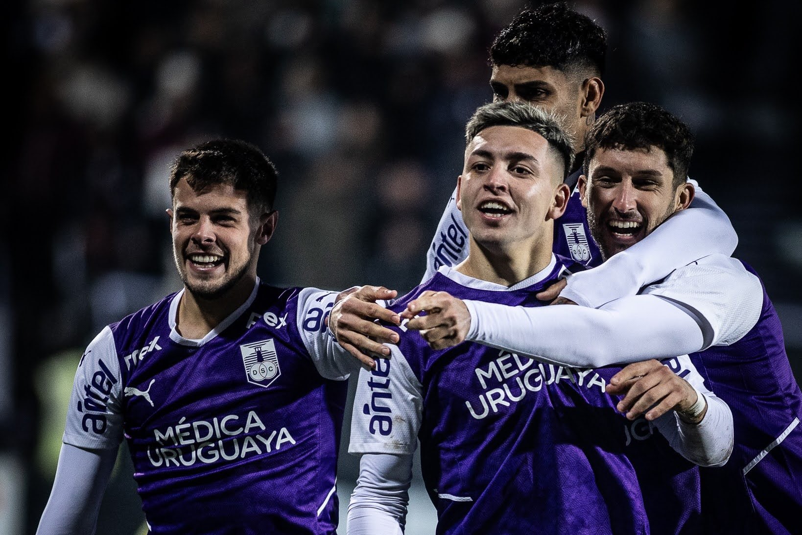 Defensor Sporting 2-1 Danubio: Cuidado con este violeta si se la cree