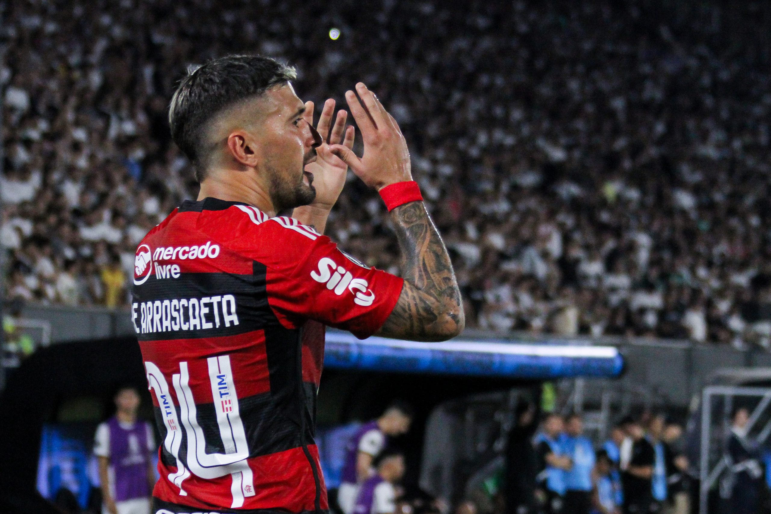 Flamengo elimina a Gremio y San Pablo a Corinthians en copa do Brasil, gol de Giorgian De Arrascaeta