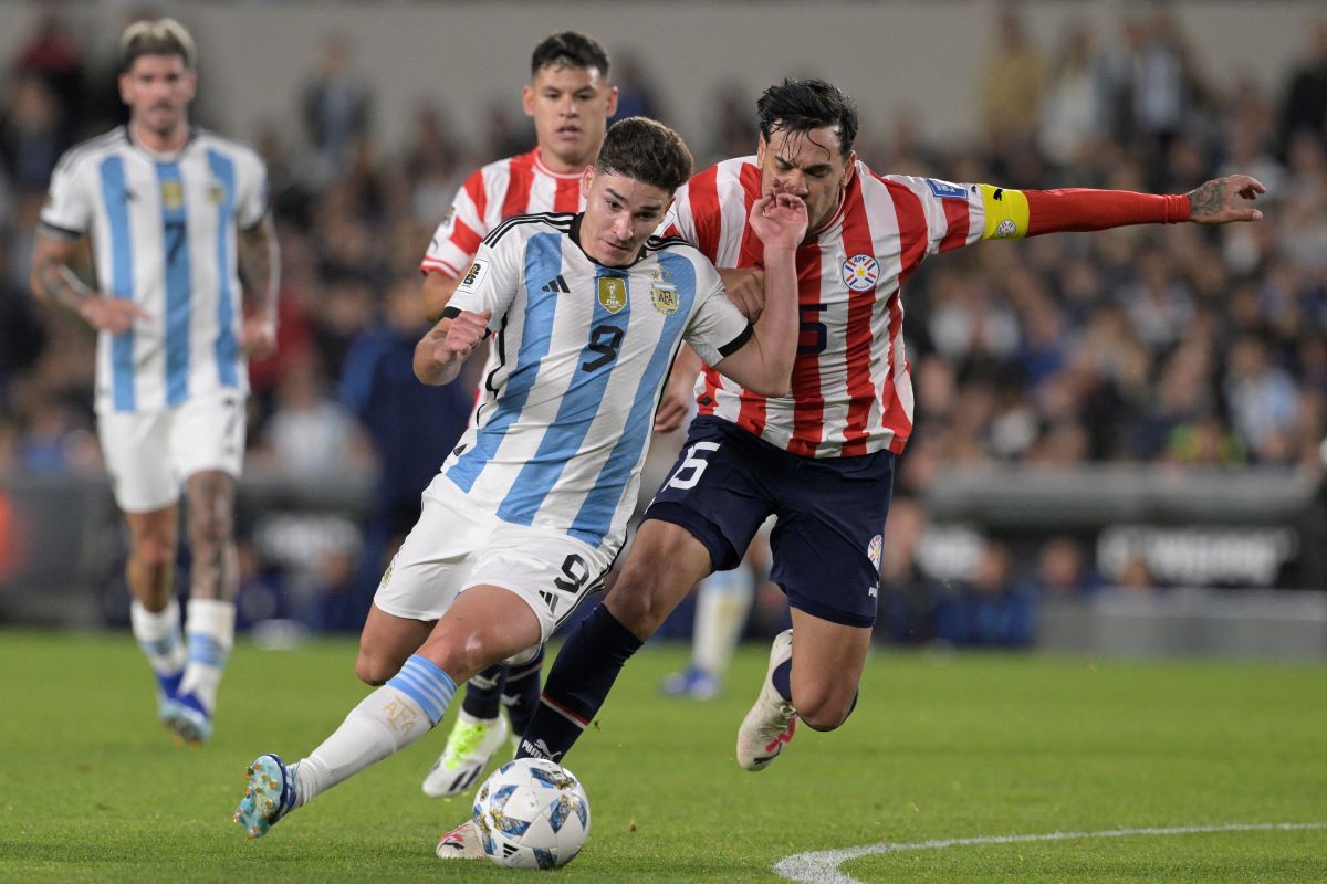 Argentina 1-Paraguay 0: El campeón del mundo sigue con marcha perfecta