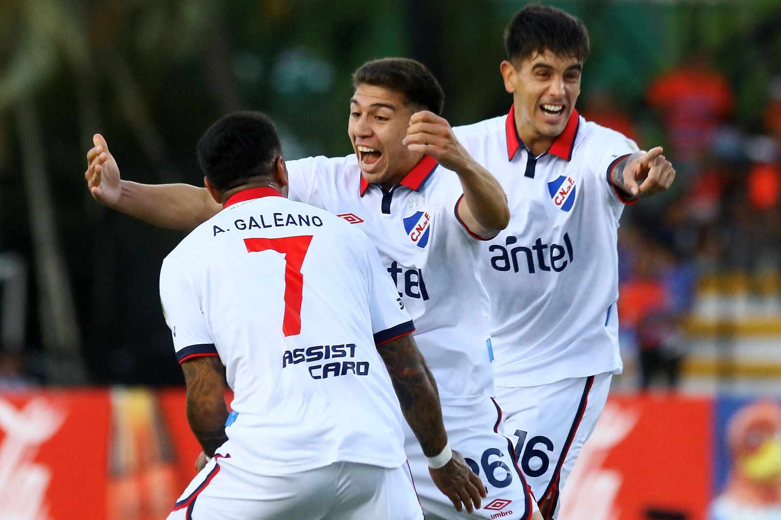 Puerto Cabello 0-2 Nacional: El tricolor tiene la clasificación en el bolsillo