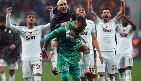 Fernando Muslera y Lucas Torreira extendieron sus vínculos con el Galatasaray