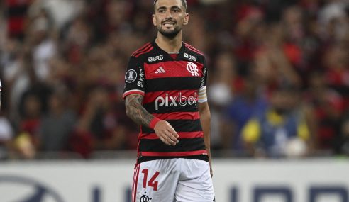 Grupo E: Flamengo consigue su primer victoria ante Palestino y Bolivar sigue lider tras ganar ante Millonarios