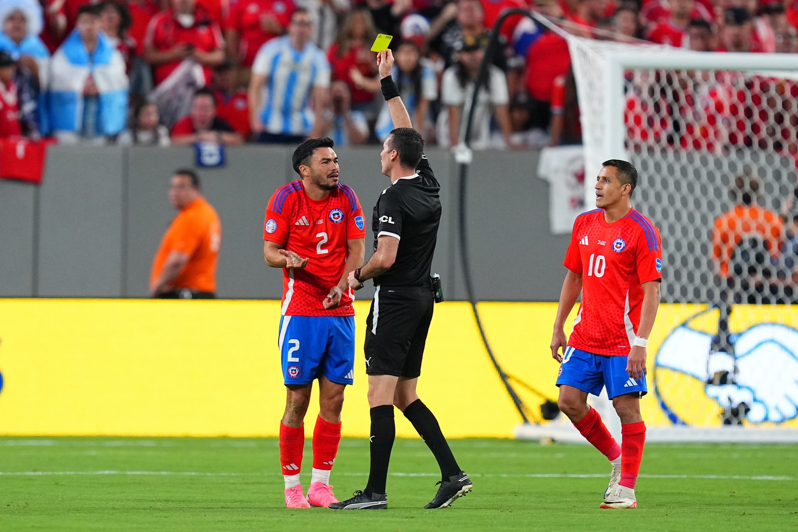 Chile obligado a ganar frente a Canadá, el partido corre riesgo de jugarse