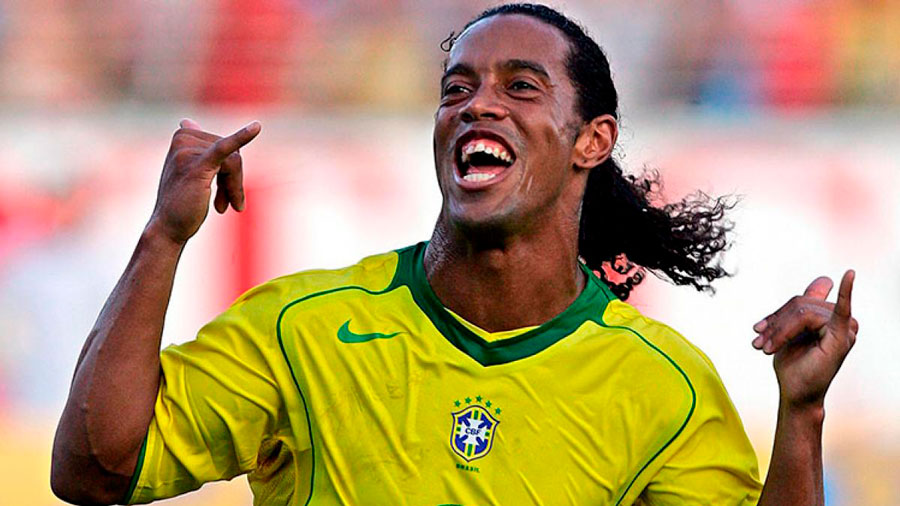 Ronaldinho Critica a la Selección Brasileña y Declara su Desinterés en la Copa América 2024, generando Controversia