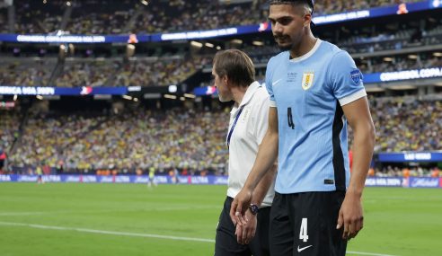 La grave lesión de Ronald Araújo y los partidos que se perdería con Uruguay