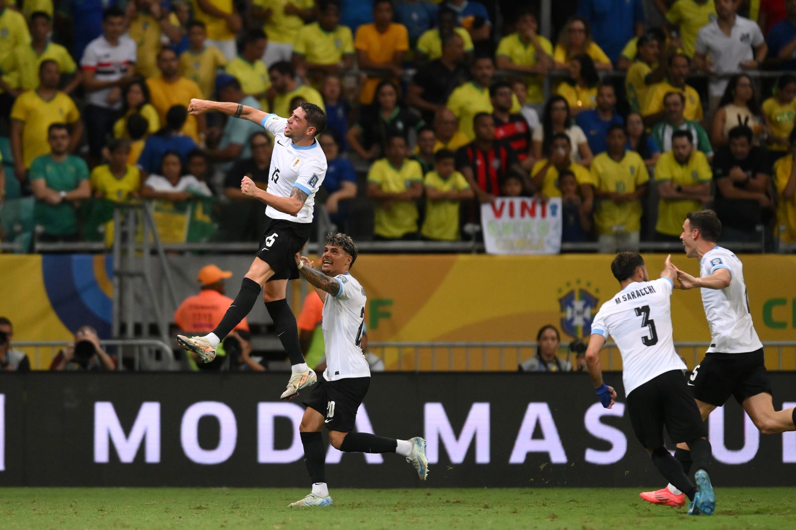 Brasil 1-1 Uruguay: Un punto que para la Celeste vale un feliz cierre de año